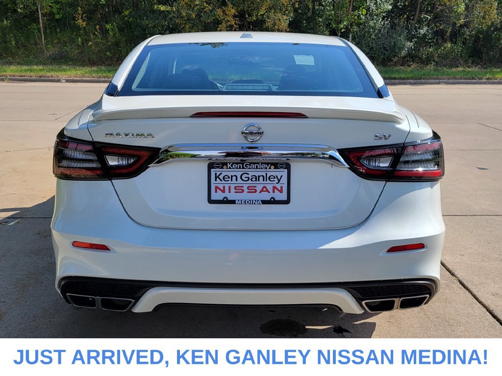 Used 2019 Nissan Maxima 3.5 SV w/ Floor Mat Group FWD image 4