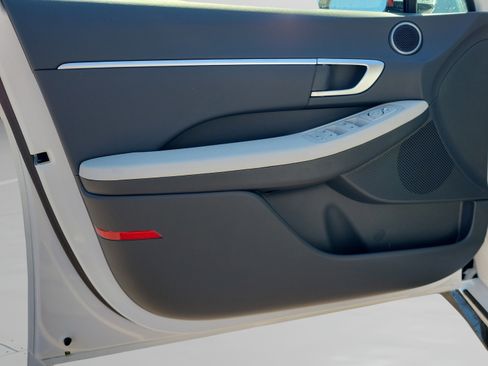New 2026 Hyundai Sonata SEL FWD image 30