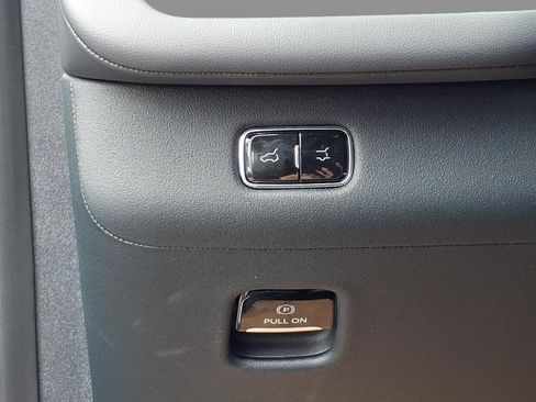 New 2026 Lincoln Navigator Reserve w/ Jet Appearance Package AWD/4WD image 18