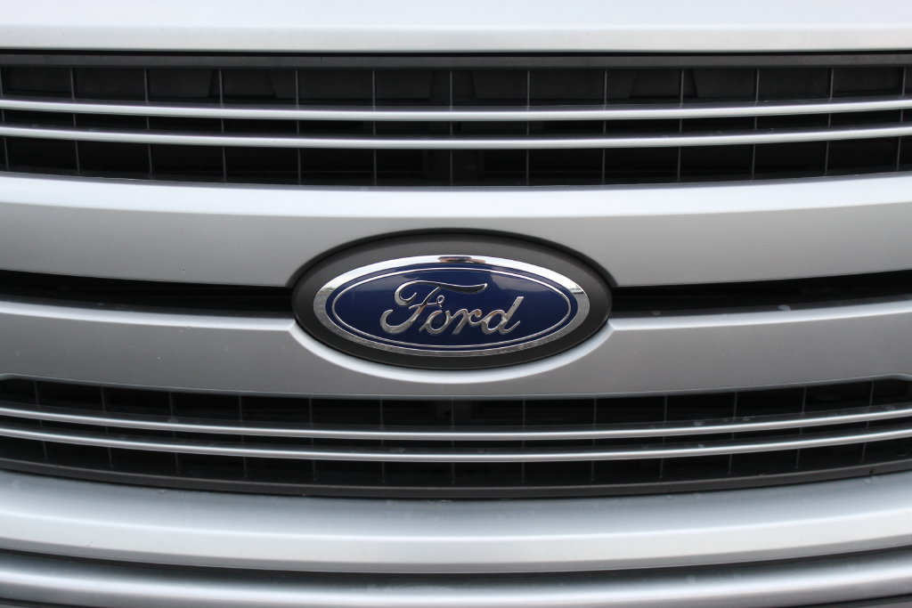 Used 2020 Ford F150 Lariat AWD/4WD image 9