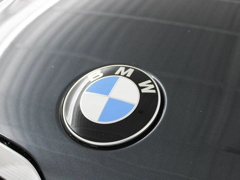 Used 2021 BMW X7 xDrive40i w/ M Sport Package AWD/4WD image 51
