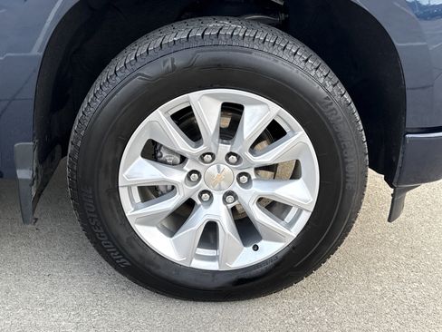 Used 2022 Chevrolet Silverado 1500 Custom image 13