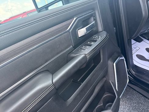 Used 2026 RAM 2500 Laramie AWD/4WD image 24