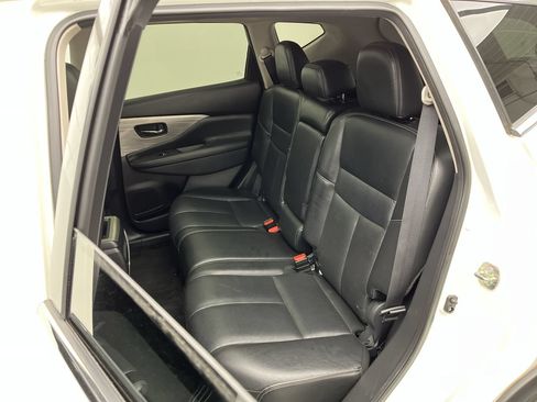 Used 2018 Nissan Murano Platinum w/ Cargo Package AWD/4WD image 12