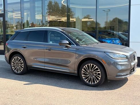 Used 2020 Lincoln Corsair Reserve w/ Appearance Package AWD/4WD image 2