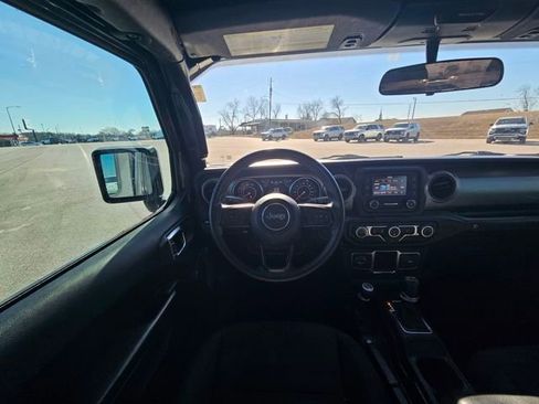 Used 2020 Jeep Wrangler Unlimited Sport image 13