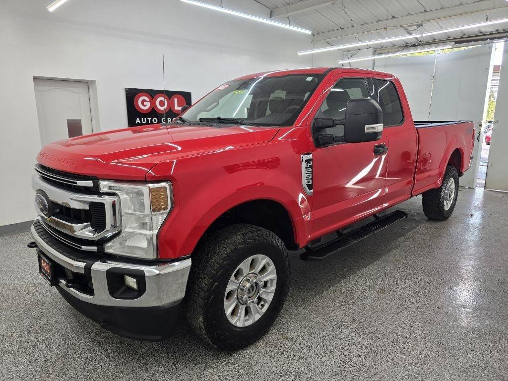 Used 2022 Ford F250 XLT w/ XLT Value Package AWD/4WD image 3