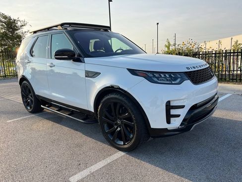 Used 2020 Land Rover Discovery HSE Luxury AWD/4WD image 3