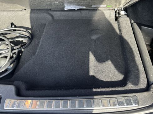 Used 2024 Volvo XC90 T8 Ultimate w/ Lounge Package image 49