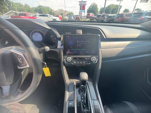 Used 2018 Honda Civic LX image 3