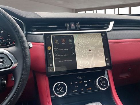 Used 2024 Jaguar F-PACE SVR image 6