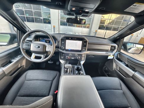 New 2025 Ford F150 XLT w/ Equipment Group 302A MID image 23