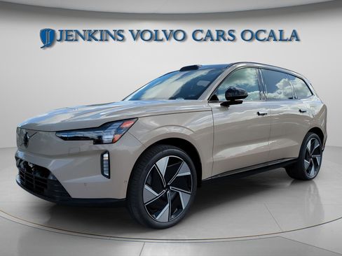 New 2025 Volvo EX90 Ultra image 4