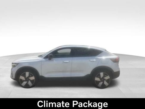 Certified 2023 Volvo C40 P8 Recharge Plus w/ Climate Package AWD/4WD image 5