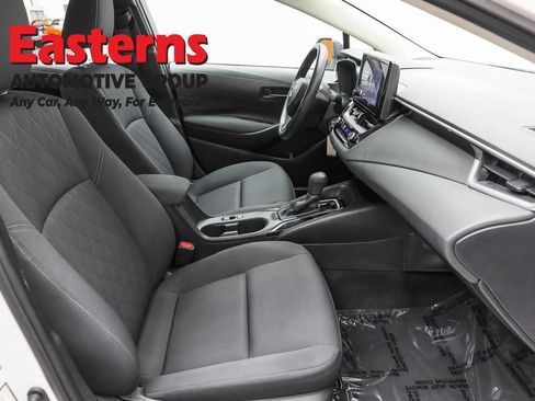 Used 2024 Toyota Corolla LE FWD image 23