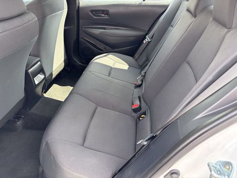 Used 2025 Toyota Corolla LE FWD image 42