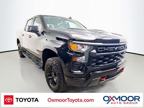 Used 2024 Chevrolet Silverado 1500 Custom Trail Boss w/ LPO, Dark Essentials Package AWD/4WD image 1