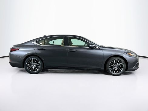 Used 2024 Lexus ES 350 w/ Premium Package FWD image 10