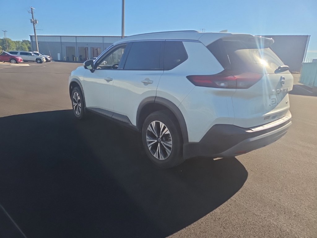 Used 2021 Nissan Rogue SV w/ Premium Package FWD image 7