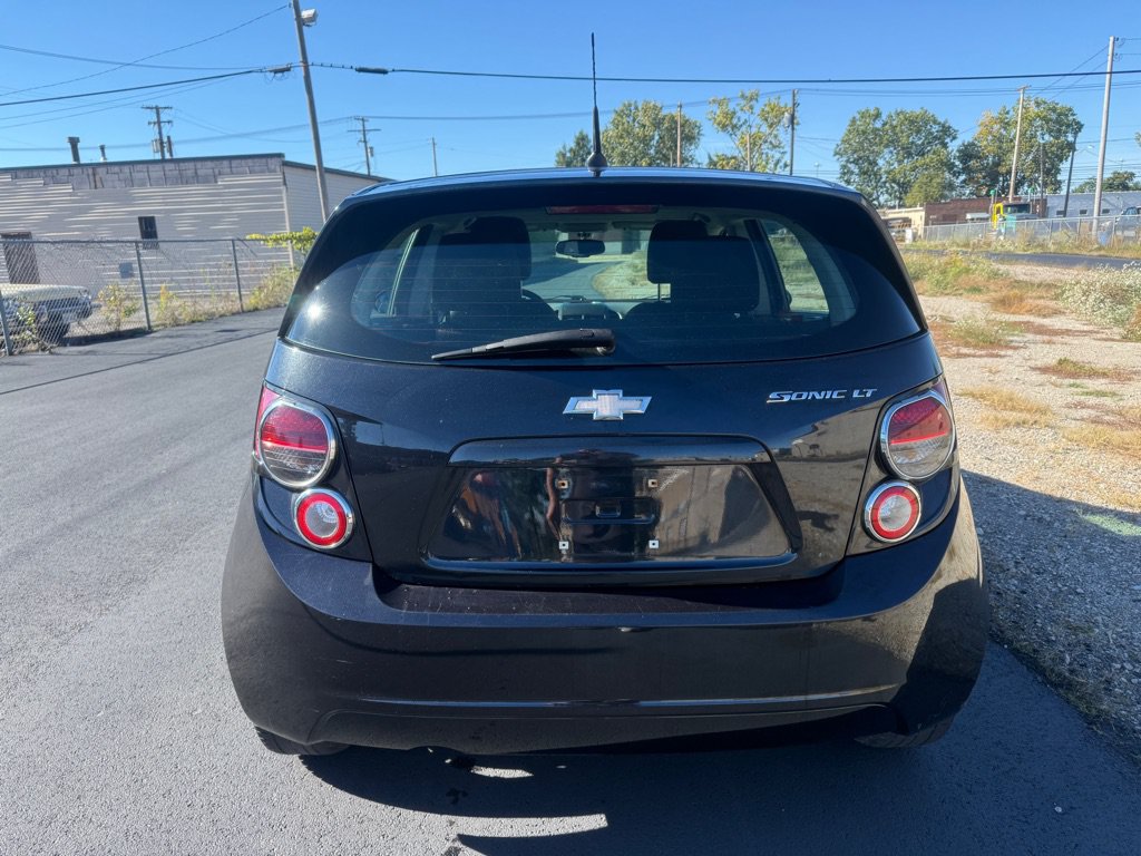 Used 2014 Chevrolet Sonic LT FWD image 4