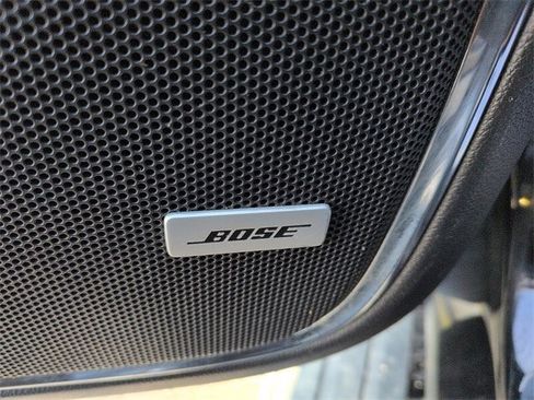 Used 2020 GMC Yukon XL Denali w/ Denali Premium Package image 19