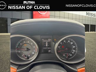 Used 2012 Jeep Grand Cherokee Overland video 1