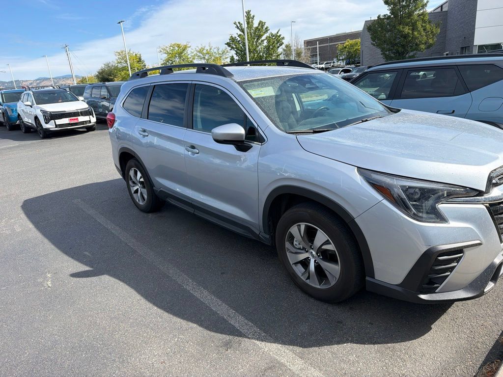 Used 2024 Subaru Ascent Premium w/ Convenience Package AWD/4WD image 3