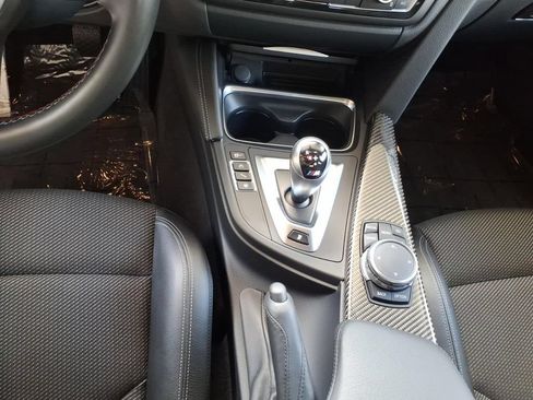 Used 2015 BMW M3 RWD image 19