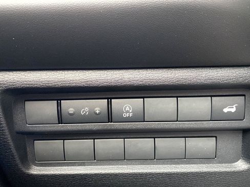 New 2026 Mitsubishi Outlander SE AWD/4WD image 30