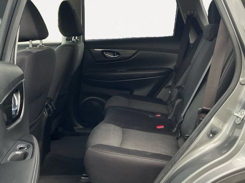 Used 2018 Nissan Rogue SV w/ Sun & Sound Touring Package AWD/4WD image 14