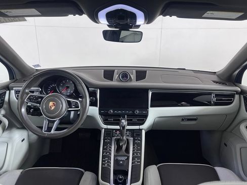 Certified 2020 Porsche Macan S AWD/4WD image 20