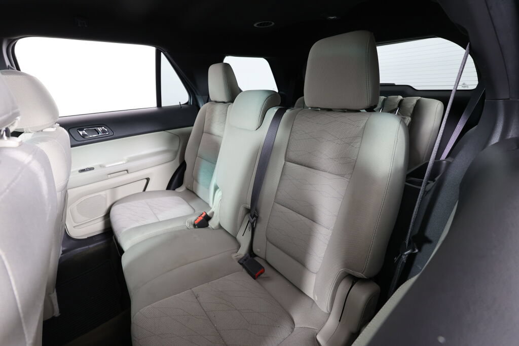 Used 2013 Ford Explorer FWD w/ Class III Trailer Tow Pkg image 15
