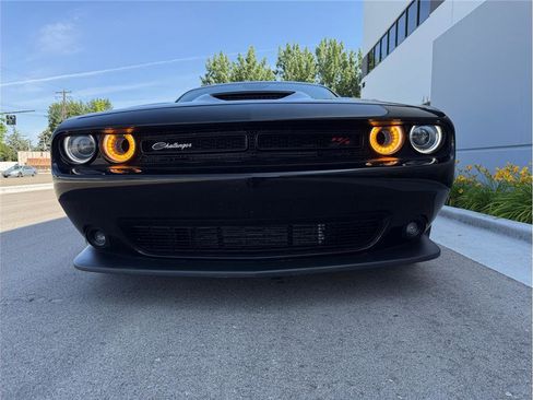 Used 2021 Dodge Challenger R/T Scat Pack w/ Dynamics Package image 47
