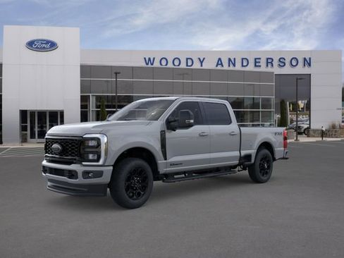New 2026 Ford F250 XLT w/ XLT Premium Package AWD/4WD image 1