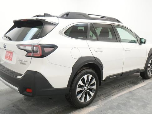 Used 2024 Subaru Outback Limited image 9