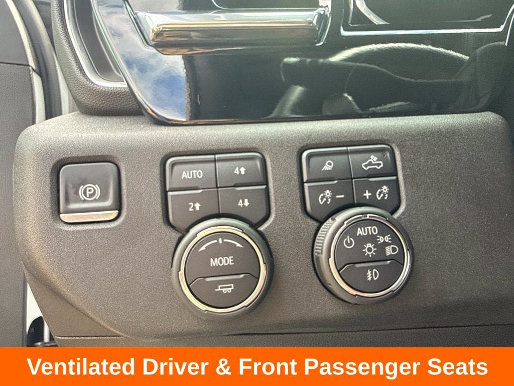 Used 2025 Chevrolet Silverado 1500 LTZ w/ LTZ Convenience Package II AWD/4WD image 26