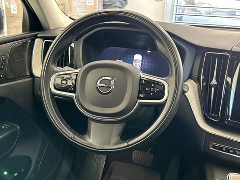Certified 2022 Volvo XC60 B5 Inscription w/ Climate Package image 24