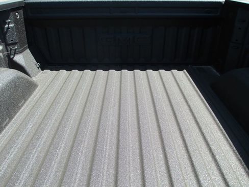 New 2026 GMC Sierra 1500 AT4 w/ AT4 Premium Package AWD/4WD image 7