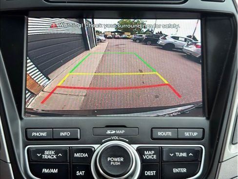 Used 2014 Hyundai Santa Fe Sport w/ Technology Package 04 AWD/4WD image 17