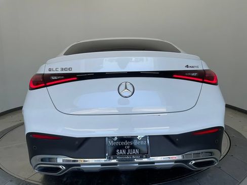 Certified 2025 Mercedes-Benz GLC 300 4MATIC image 12