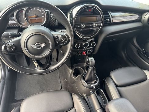 Used 2016 MINI Cooper S image 13