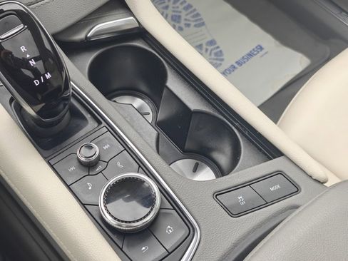 Used 2022 Cadillac XT5 Premium Luxury w/ Technology Package image 41