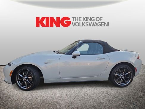 Used 2016 MAZDA MX-5 Miata Grand Touring RWD image 7