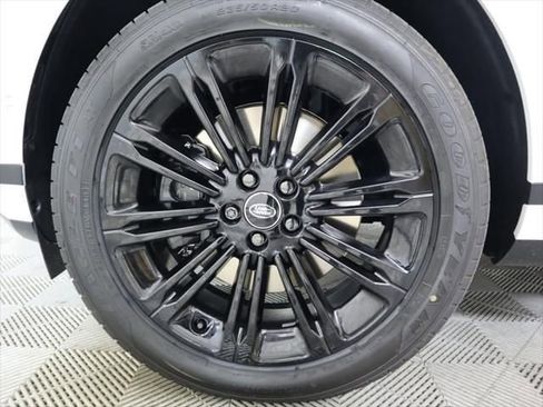 New 2026 Land Rover Range Rover Evoque S image 30