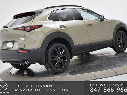 Used 2025 MAZDA CX-30 Carbon image 9