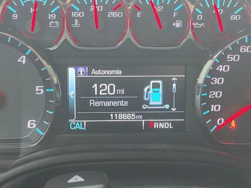 Used 2020 Chevrolet Tahoe LT w/ Luxury Package image 13