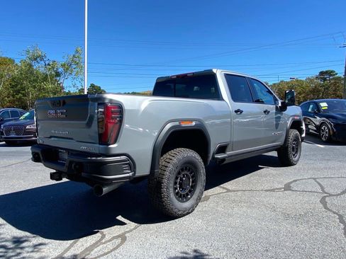 Used 2025 GMC Sierra 2500 AT4X w/ AT4X AEV Edition AWD/4WD image 7