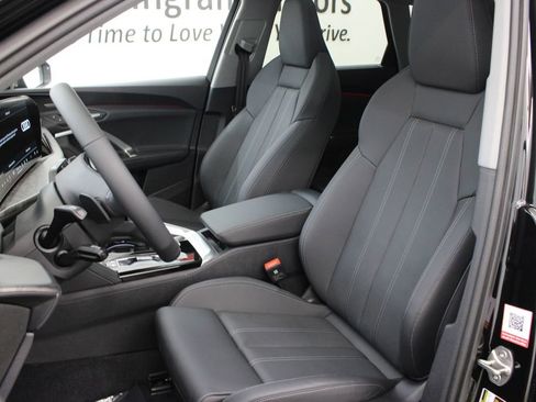 New 2025 Audi Q5 Prestige AWD/4WD image 15