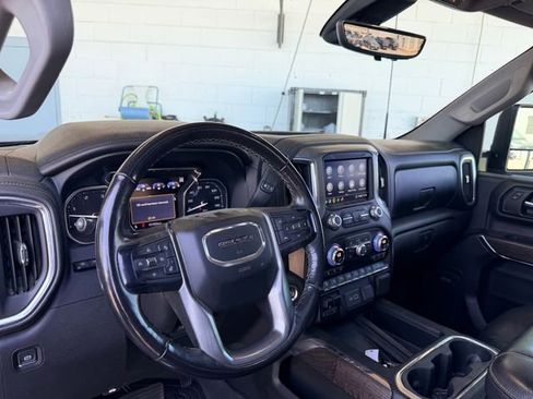 Used 2020 GMC Sierra 3500 Denali w/ Denali Ultimate Package AWD/4WD image 13