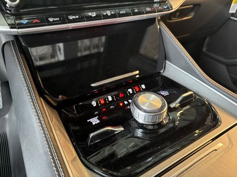 New 2025 Jeep Wagoneer Series II image 20